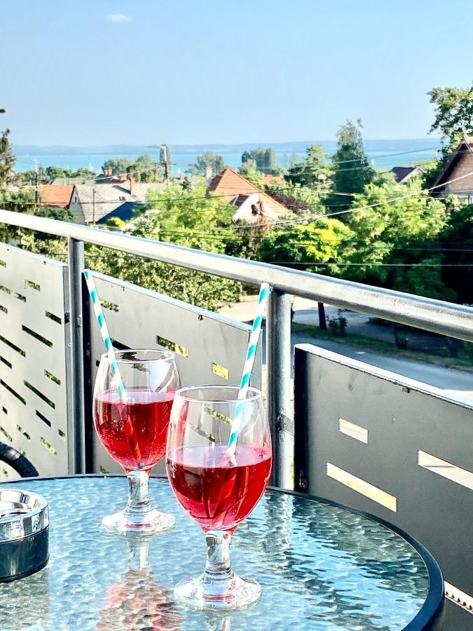 Azur Panorama Apartman Alsóörs Exterior foto